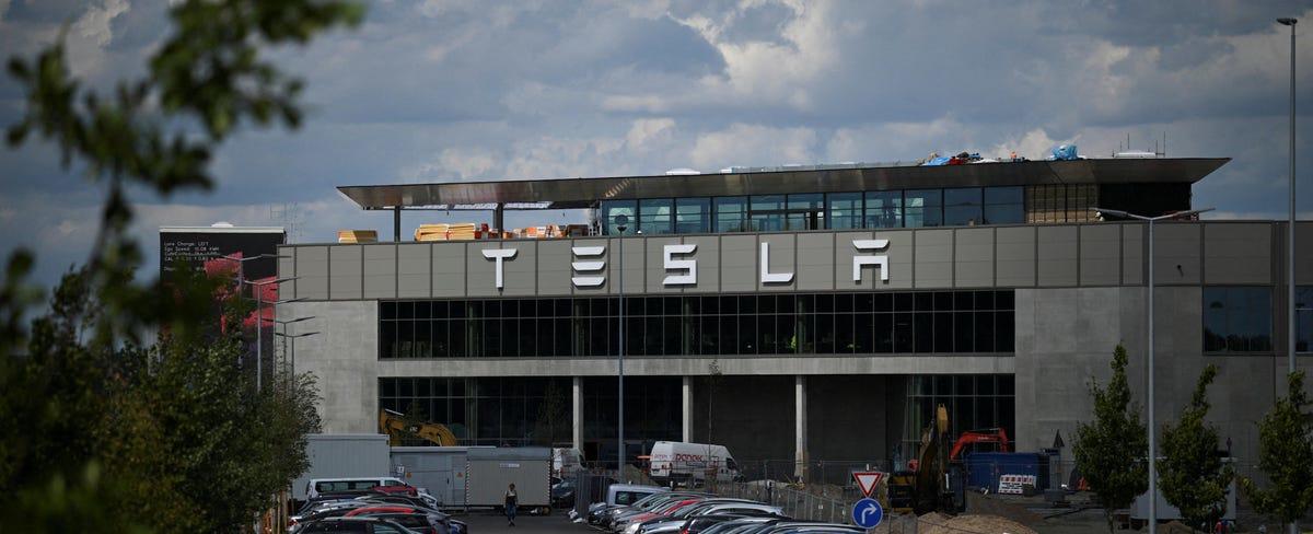 Tesla Gigafactory in Germany shut down after arson by anti-Elon Musk group