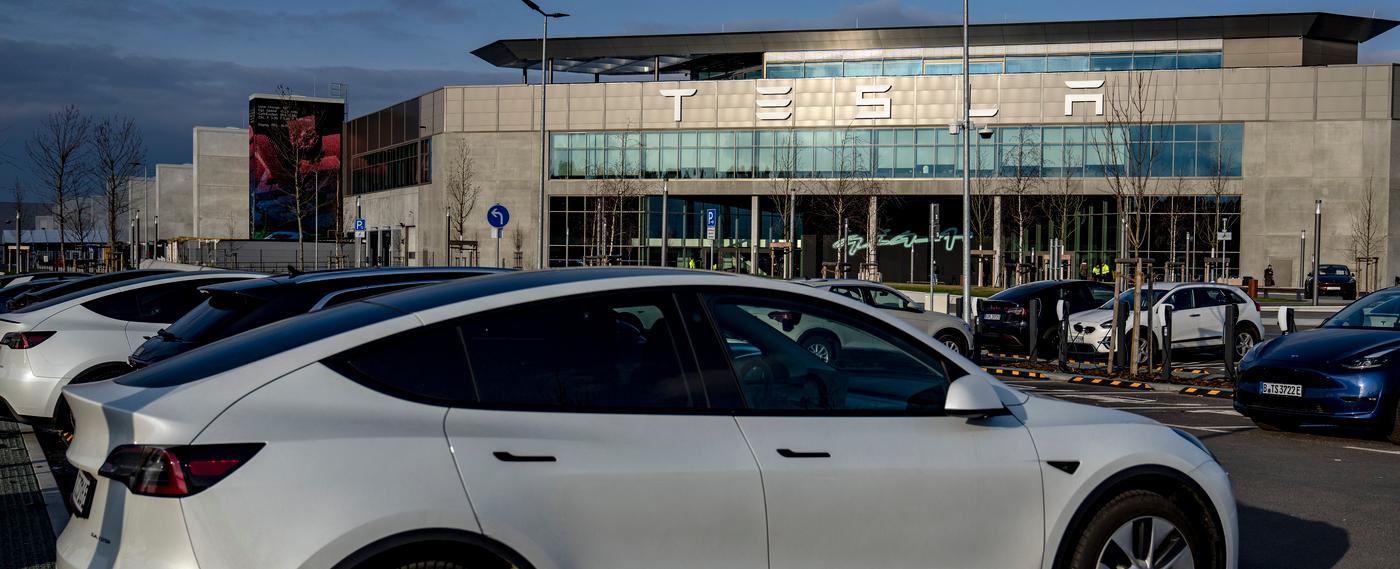 Tesla cuts its car prices around the world after week of turmoil : NPR