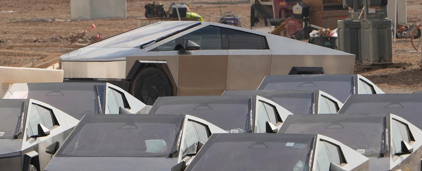 In Q4 report Tesla warns of slow growth, shares updates on Cybertruck