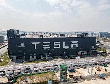 Tesla Shares Slide as EV Maker Reportedly Scales Back Production in China