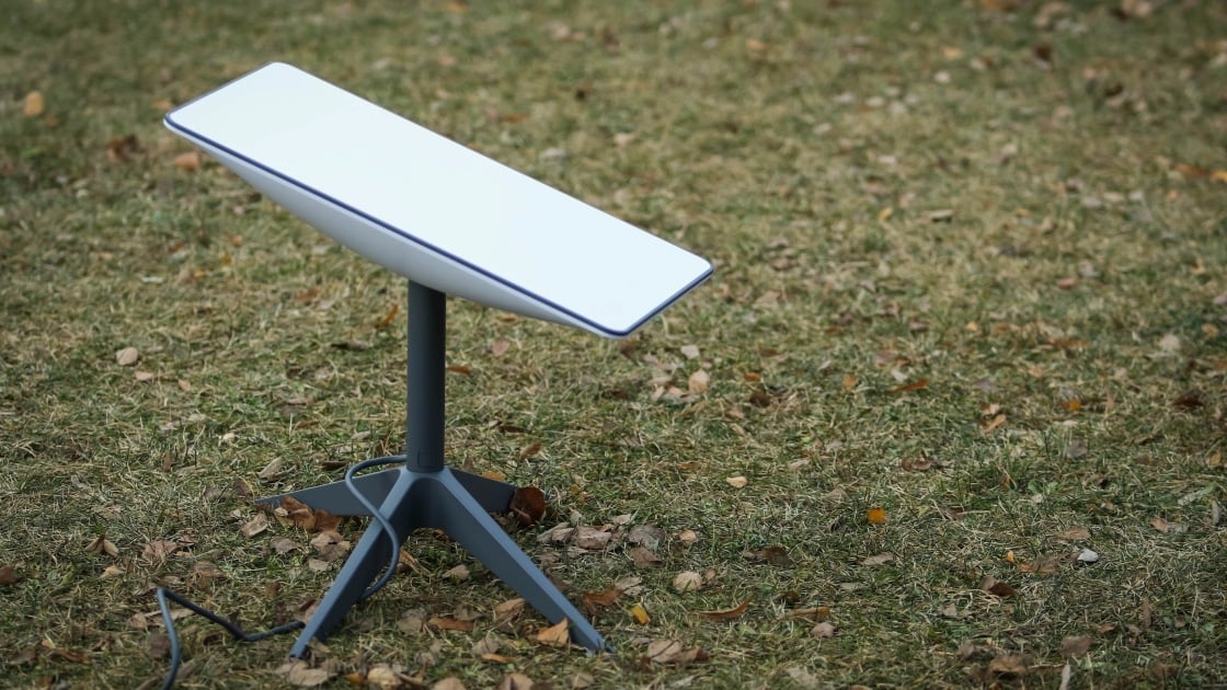 SpaceX Expands Starlink Dish Sales to Home Depot