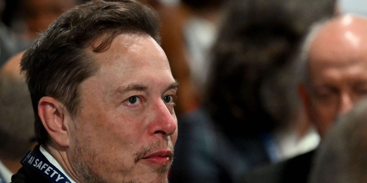 Elon Musk Should Face SEC Probe Over Neuralink Monkey Comments: Lawmakers