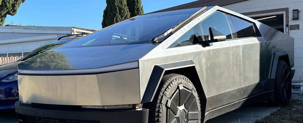 Tesla Cybertruck Fails YouTuber's Bulletproof Test