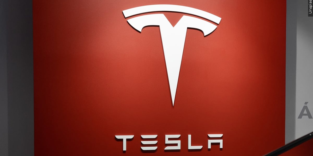 Tesla cancels 4,000 pie order at last minute, leaving small bakery out thousands of dollars