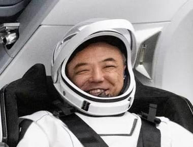 SpaceX Dragon splashes down during reentry, Crew-7 returns to Earth