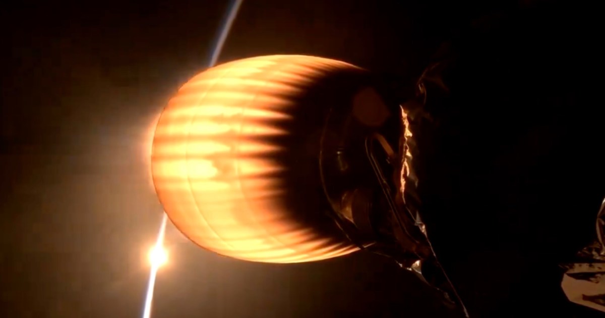 Watch SpaceX Falcon 9 engine burn against orbital sunset backdrop | Digital Trends