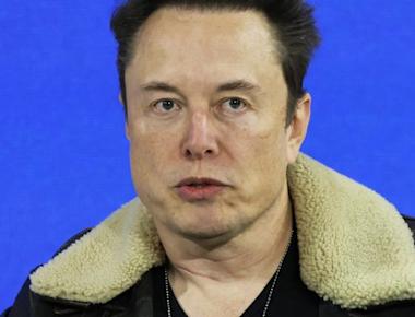 Tesla aims for everyday car buyers after EV fans