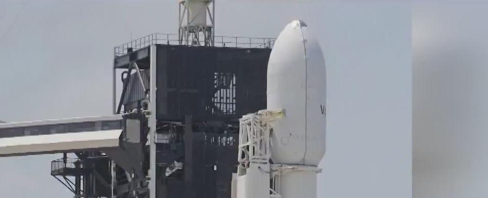 SpaceX set to launch Falcon Heavy, Falcon 9 rockets from Florida on Friday
