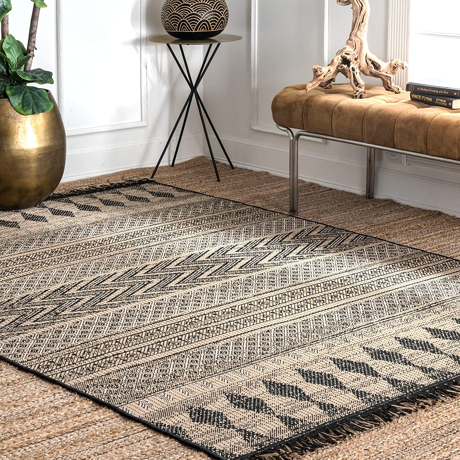 nuLOOM Janelle Modern Aztec Indoor/Outdoor Area Rug