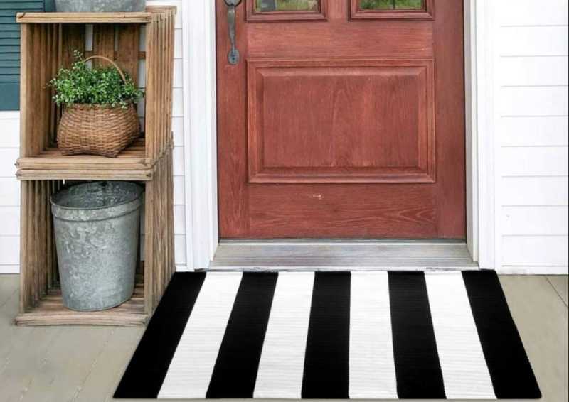 Black and White Striped Bathroom Rugs for Home