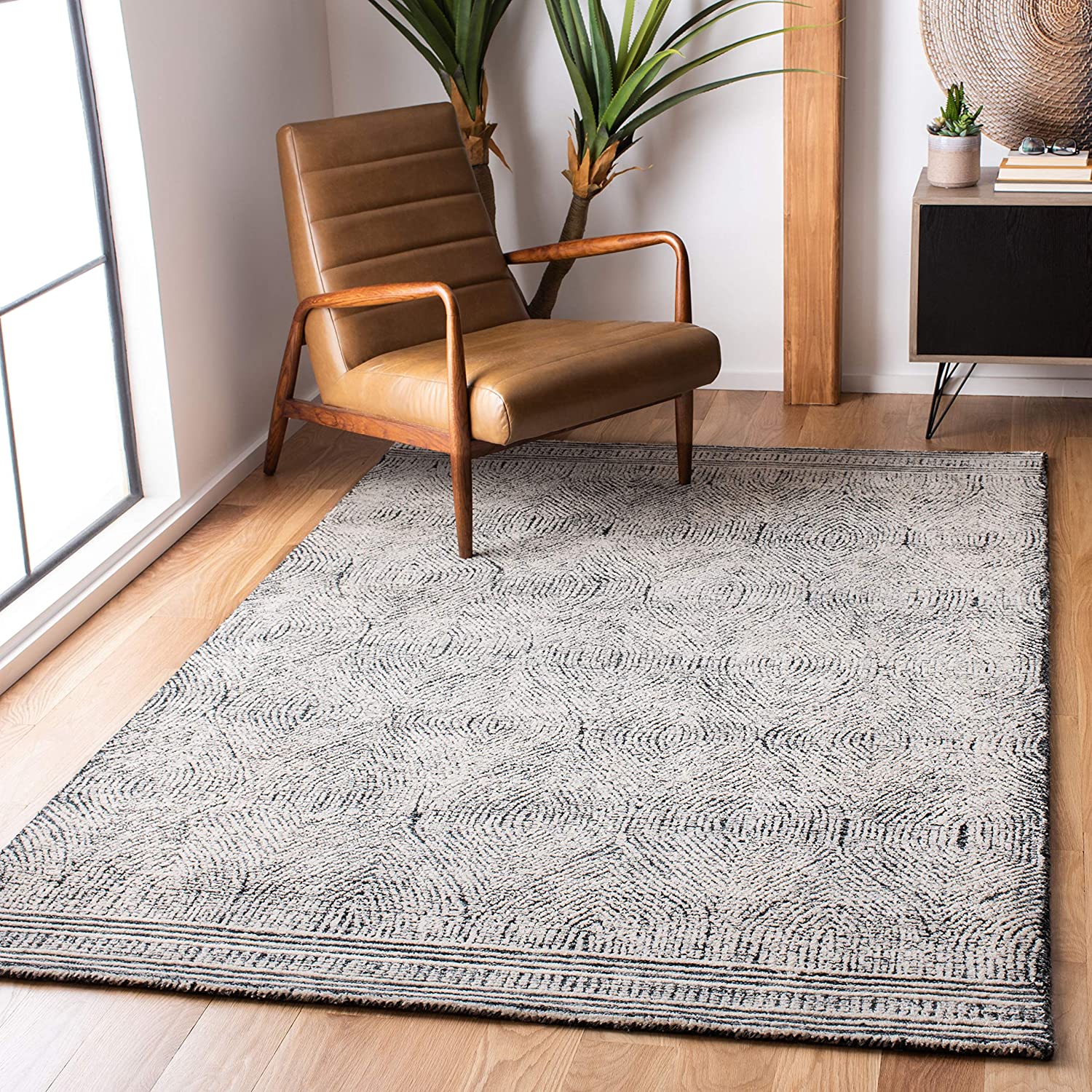 Safavieh Abstract Collection Handmade Premium Wool Area Rug