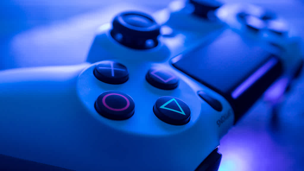 How to fix the blue light of death on a PS4 | Asurion