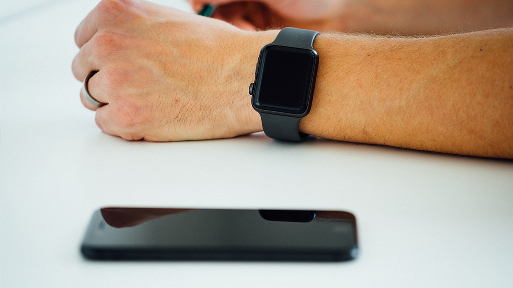 Apple Watch and iPhone how to sync