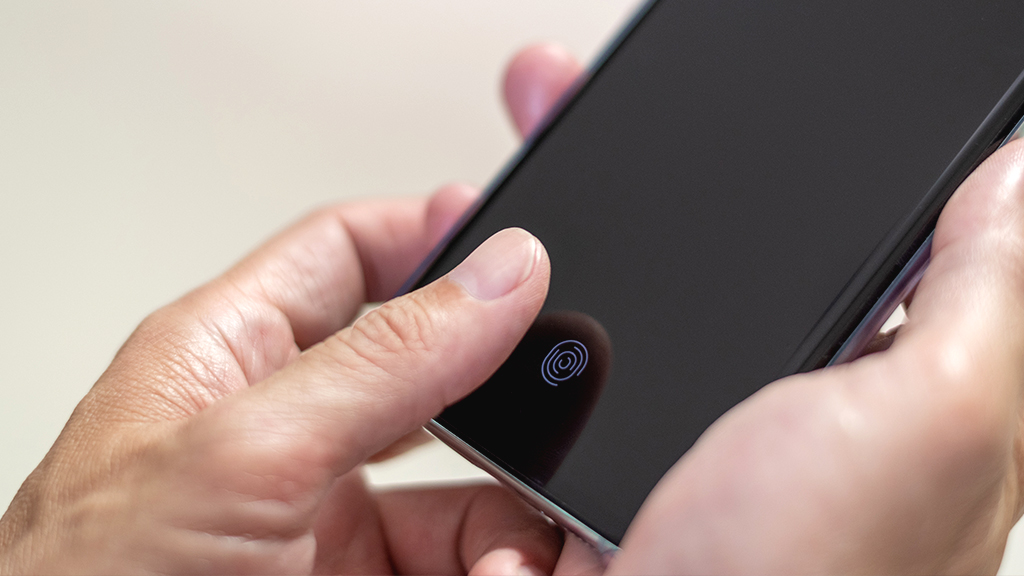 Fingerprint screen lock on Samsung phone