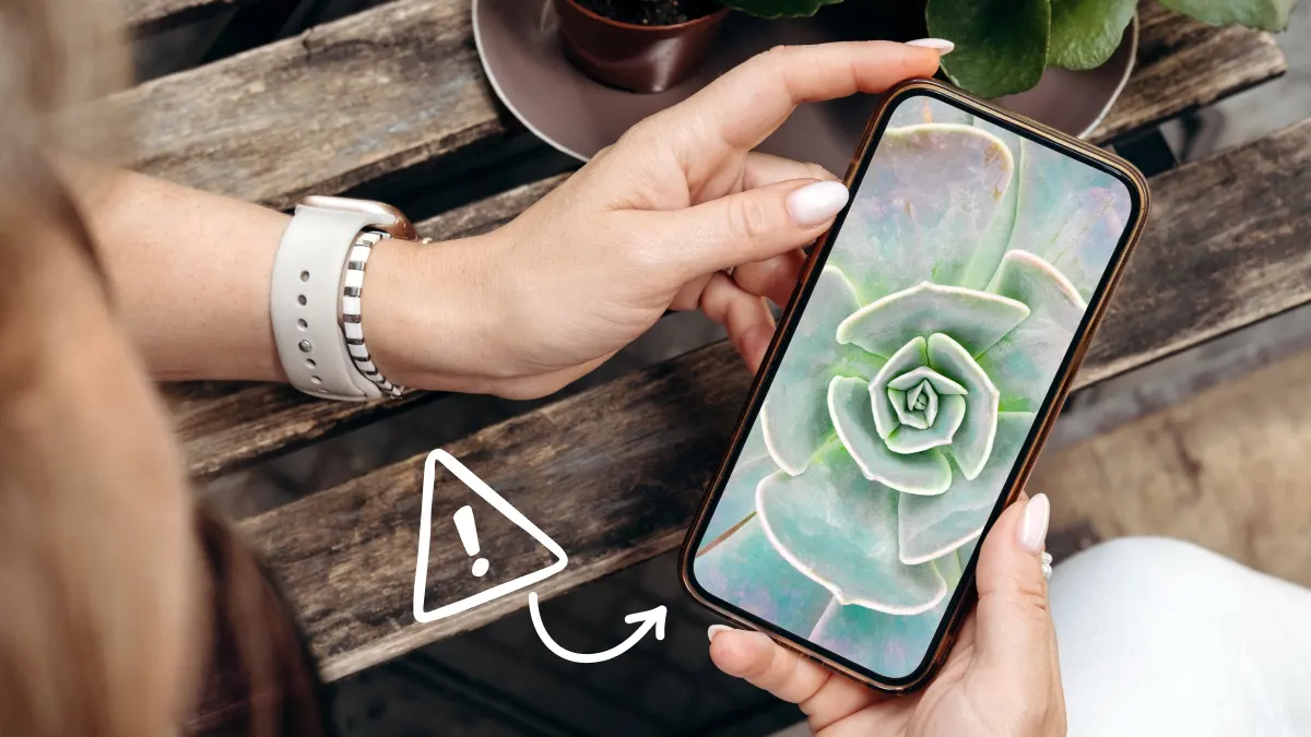 Woman's Samsung S21 smartphone screen is stuck