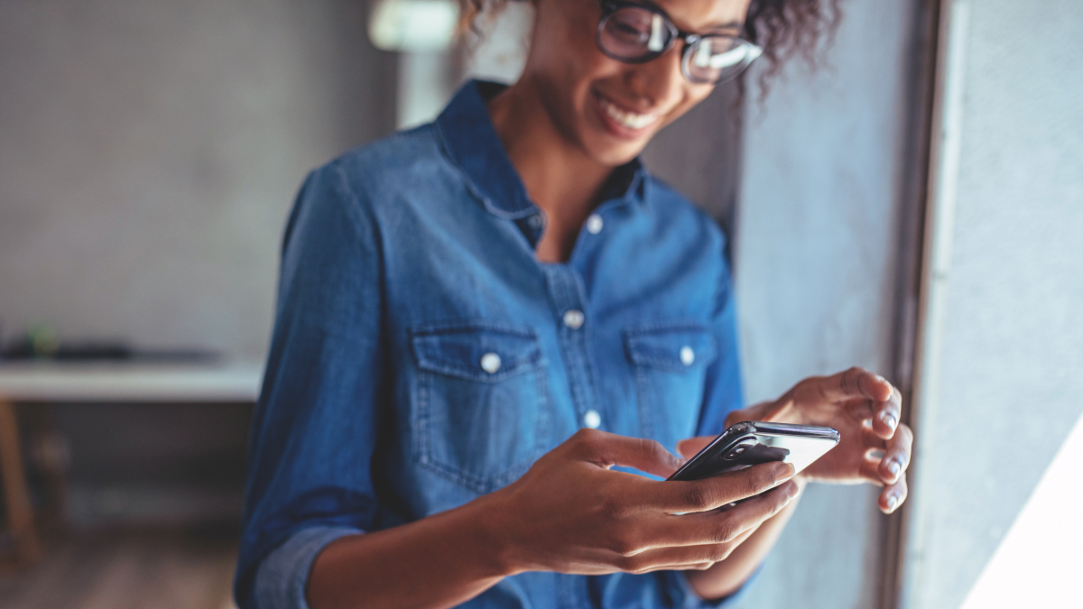 Woman considering AT&T Protect Advantage for phone protection