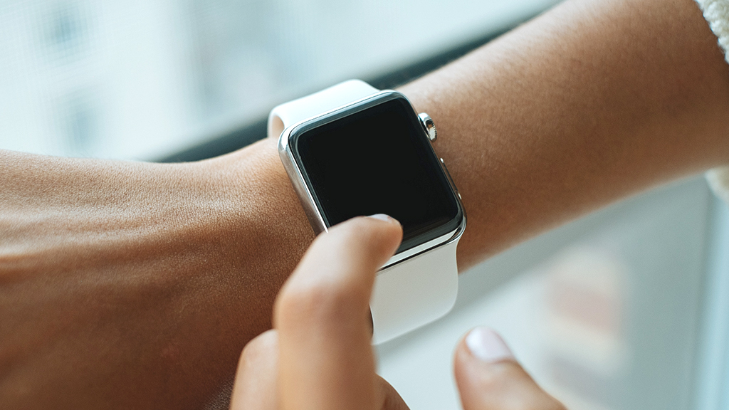 Apple Watch with blank screen on wrist