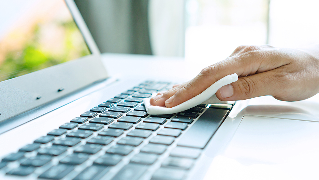 how do you clean a laptop keyboard