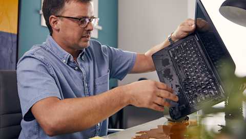 Repair or replace your laptop: 5 things to consider | Asurion