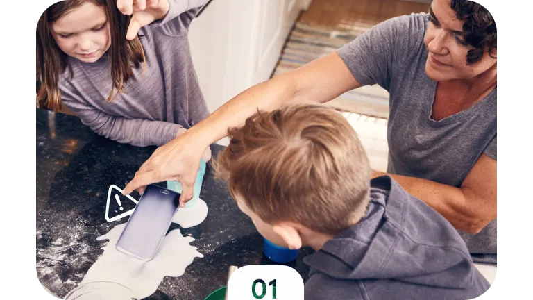 01. Charlotte drops her phone