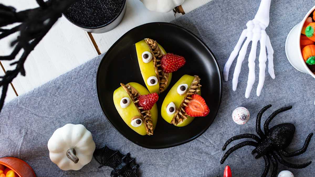 Funny Face Apple Bites