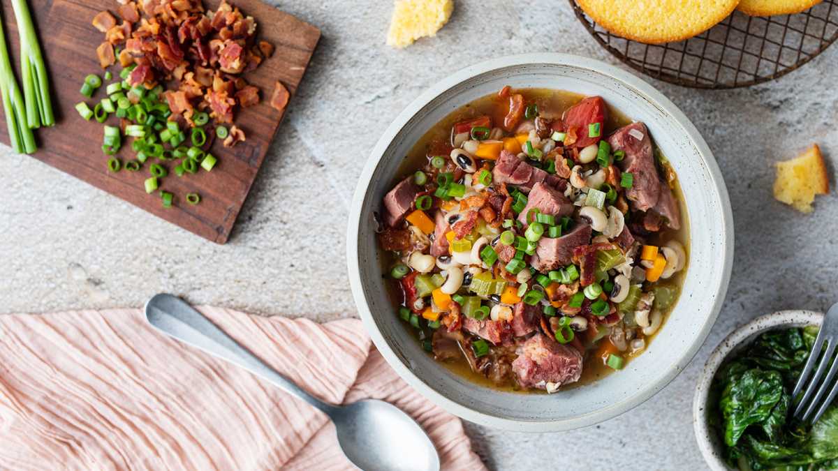 Black-Eyed Peas with Ham