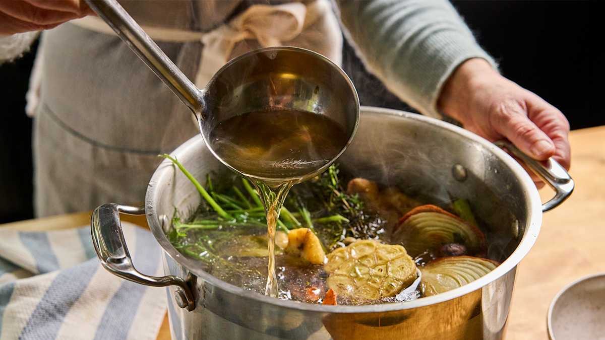 Make Stock Learn How to Make Stock With Our Homemade Stock Recipe | Town & Country ...