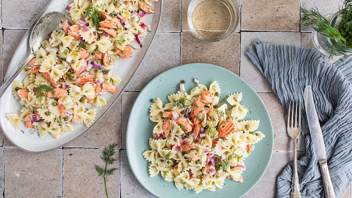 Lemony Salmon and Pasta Salad Photo