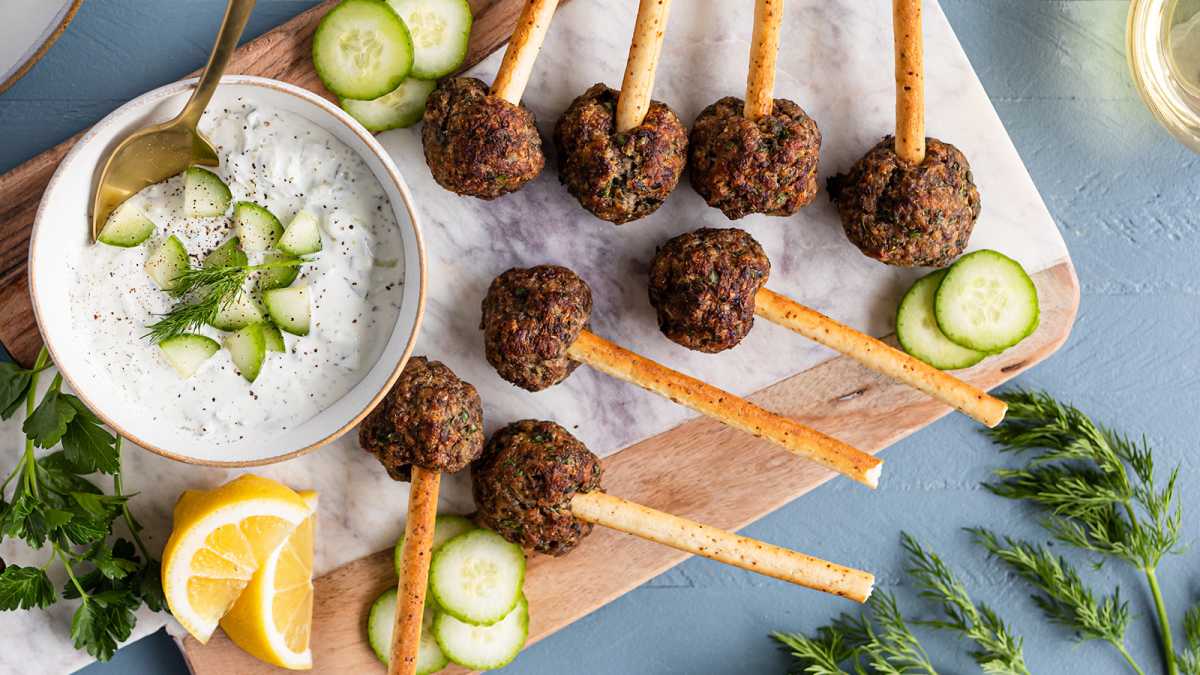 Lamb Lollipops with Tzatziki 