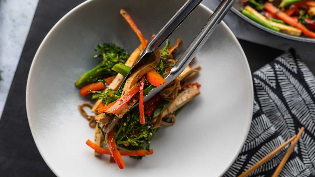 Stir-Fried Noodles with Green Tea Photo