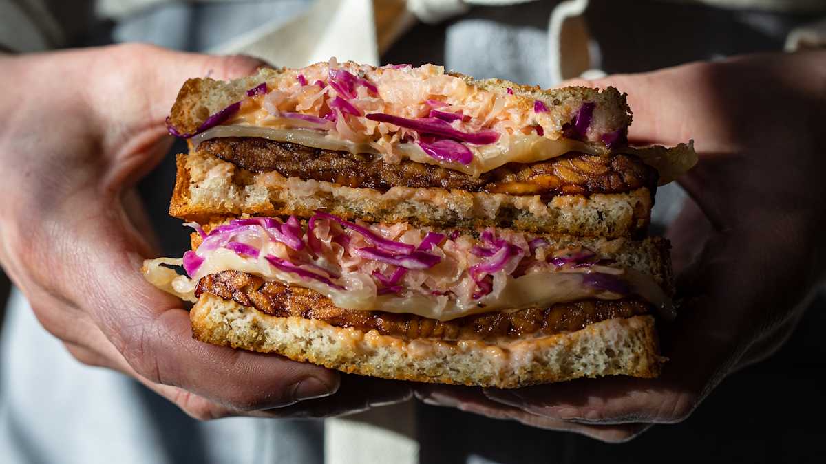 Tempeh Reuben