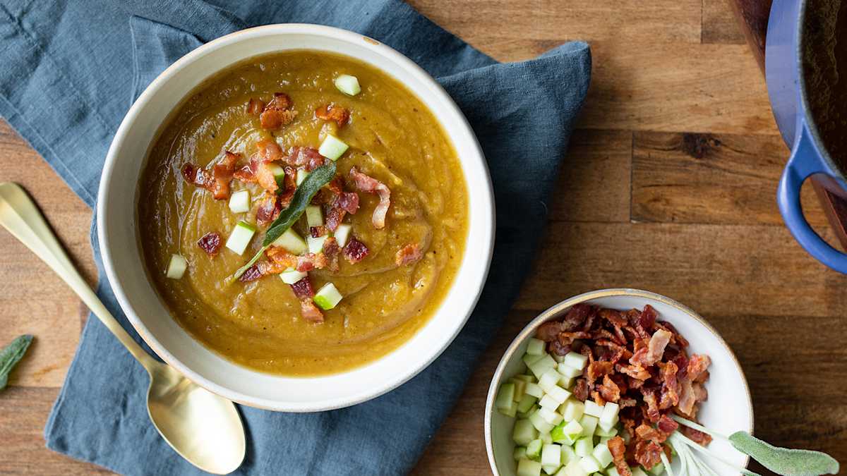 Butternut Squash Soup with Apple and Bacon Photo