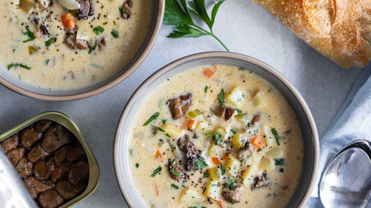 Smoked Oyster Chowder