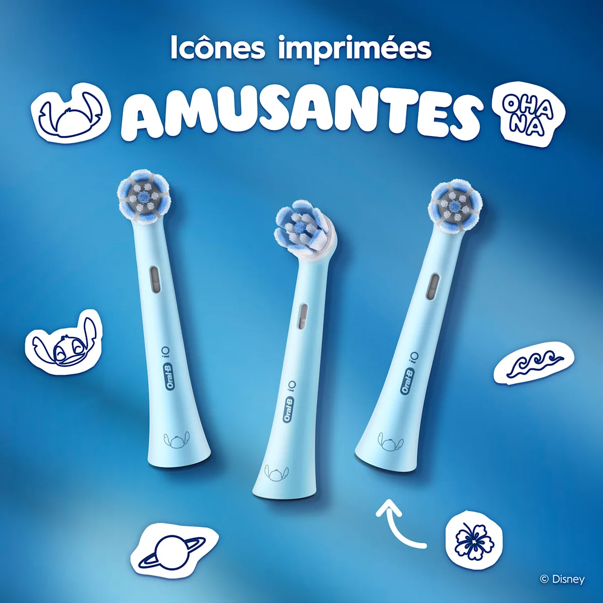 3 brossettes avec 6 autocollants qui flottent autour