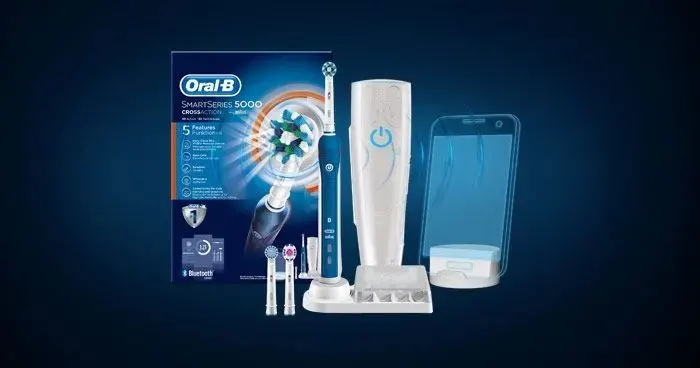 La brosse à dents La brosse à dents électrique spécialisée dans l’élimination de la plaque dentaire.électrique spécialisée dans l’élimination de la plaque dentaire.