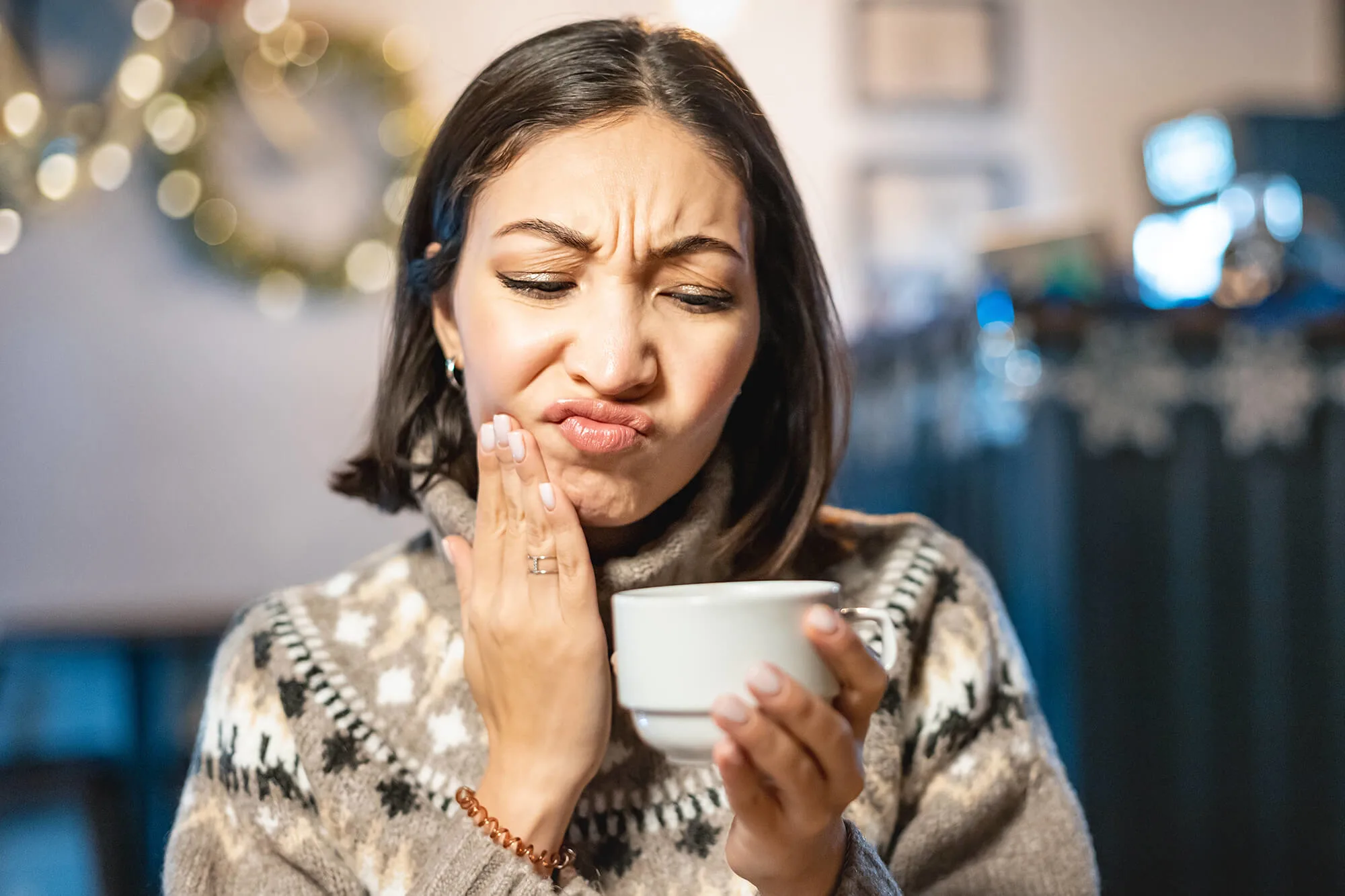 Démangeaisons des gencives : causes, traitement et conseils de prévention | Oral-B FR