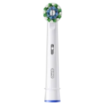 Oral-B Pro Cross Action est dotée de plus de 2 200 filaments obliques pour éliminer jusqu’à 100 % de plaque bactérienne pour des dents plus propres et des gencives plus saines qu’avec une brosse à dents manuelle. Les brossettes Oral-B authentiques sont dotées de nouveaux filaments en forme de X qui nettoient les zones inaccessibles aux filaments arrondis. Les filaments passent du vert au jaune vous rappelant de changer de brossette pour conserver une efficacité de nettoyage optimale. Compatibilité garantie avec toutes les brosses à dents électriques rechargeables Oral-B à l’exception des brosses à dents Pulsonic et iO.