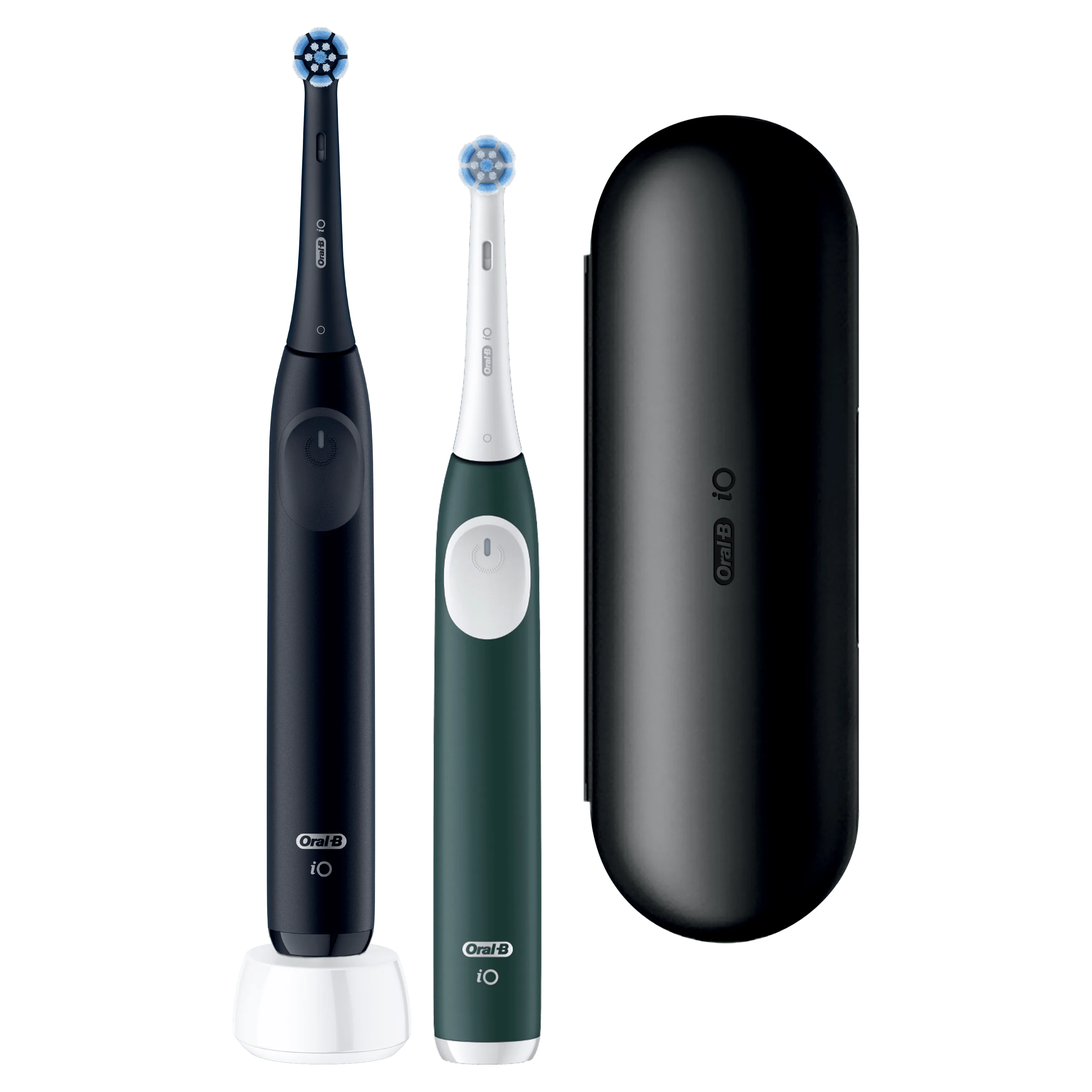 Brosses à dents Oral-B iO, une noire sur un chargeur, une verte et un étui de voyage noir.