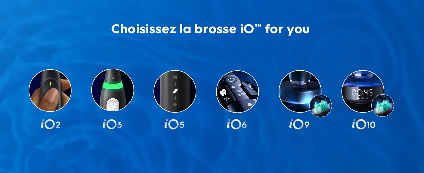 Différents modèles de brosses à dents iO (iO2 à iO10) à choisir sur fond bleu. 