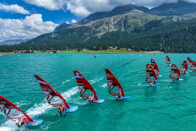 Aleksandra Wasiewicz na Mistrzostwach Świata iQFOiL U23 | Omida Sea And Air S.A.