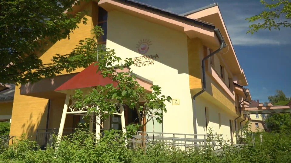 Dom Hospicyjny dla Dzieci Bursztynowa Przystań im. św. Wawrzyńca w Gdyni | Omida Sea And Air S.A.