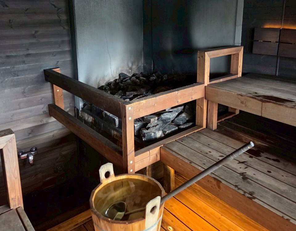 寒暖浴で歓談浴