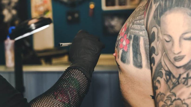 Tattoo cover up : comment recouvrir un tatouage ?