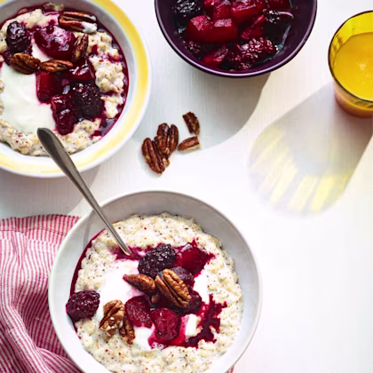 Porridge with Blackberry and Apple Compote