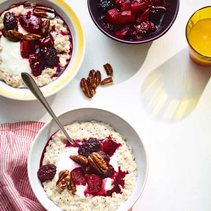 Porridge with Blackberry and Apple Compote
