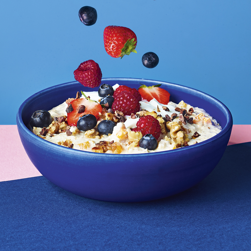 Overnight Oats with Mixed Berries and Walnuts