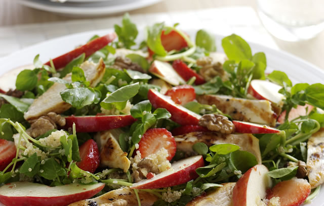 Chicken, Strawberry and Quinoa Salad