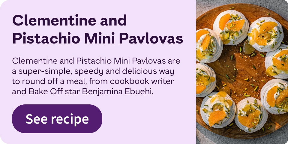 Clementine and pistachio mini pavlovas are a super simple