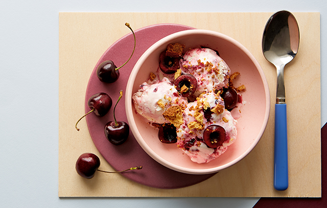 Cherry Froyo With Amaretti