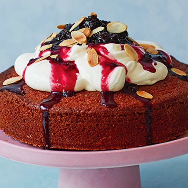 Blackberry and Brown Sugar Cake